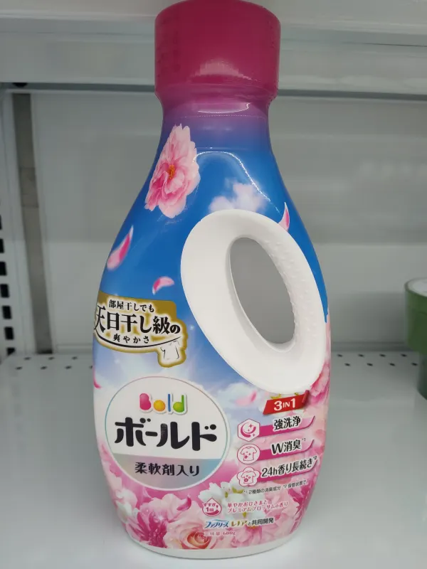 png-bold-3-in-1-laundry-detergent-blossom